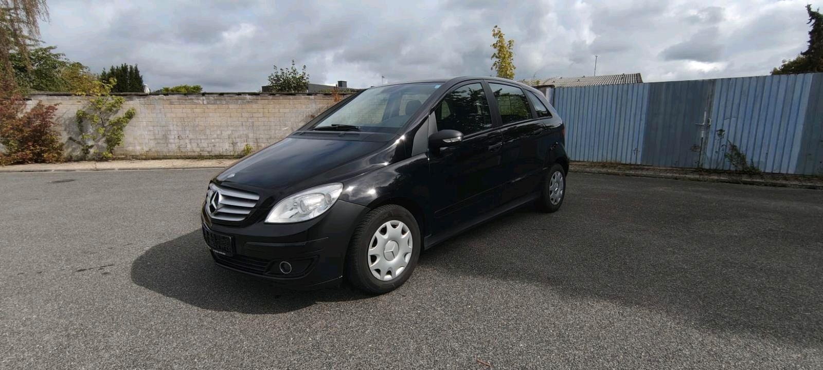 Mercedes-Benz B 150