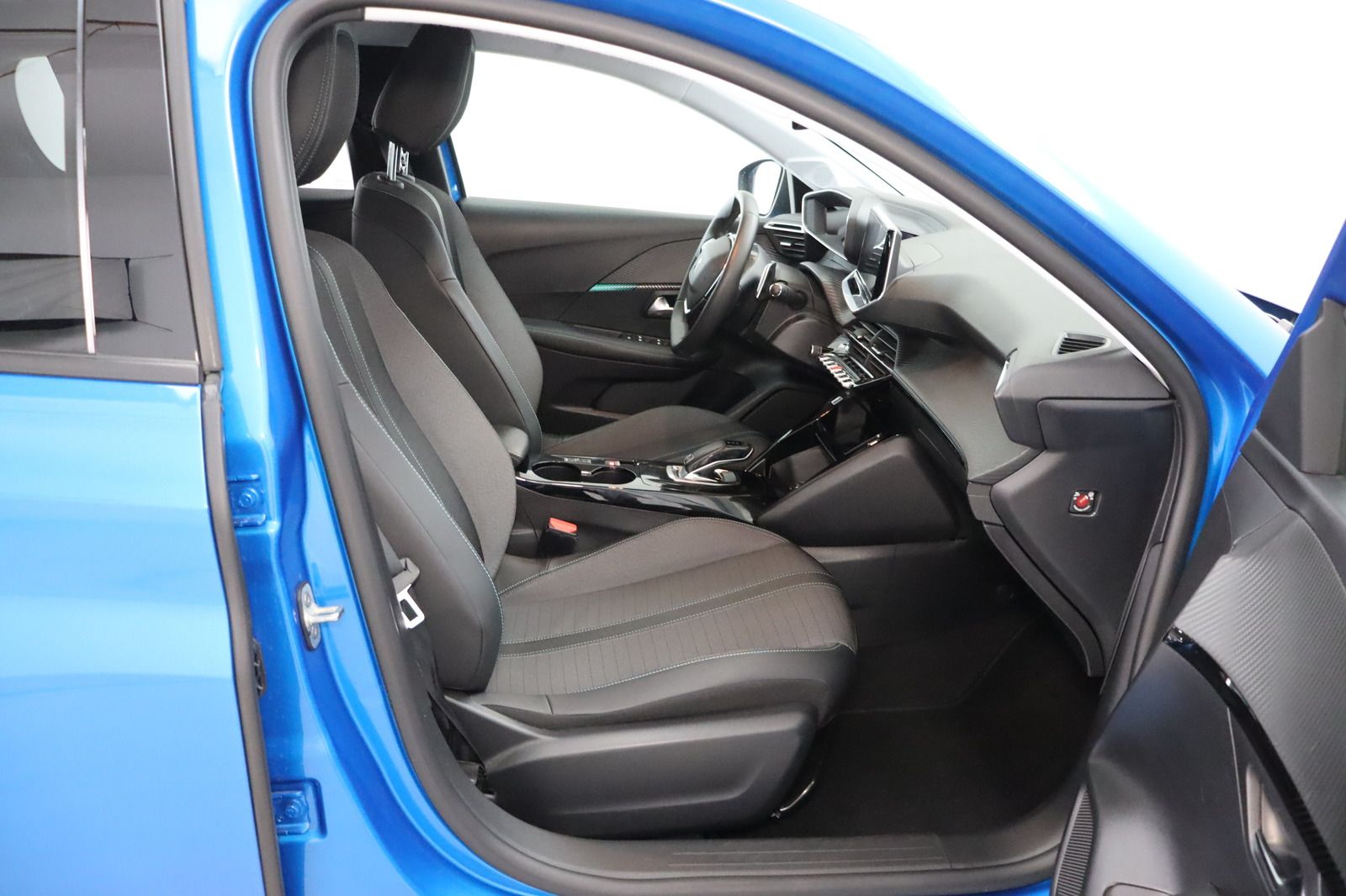 Fahrzeugabbildung Peugeot 208 1.2i Allure Pack * HU / AU neu