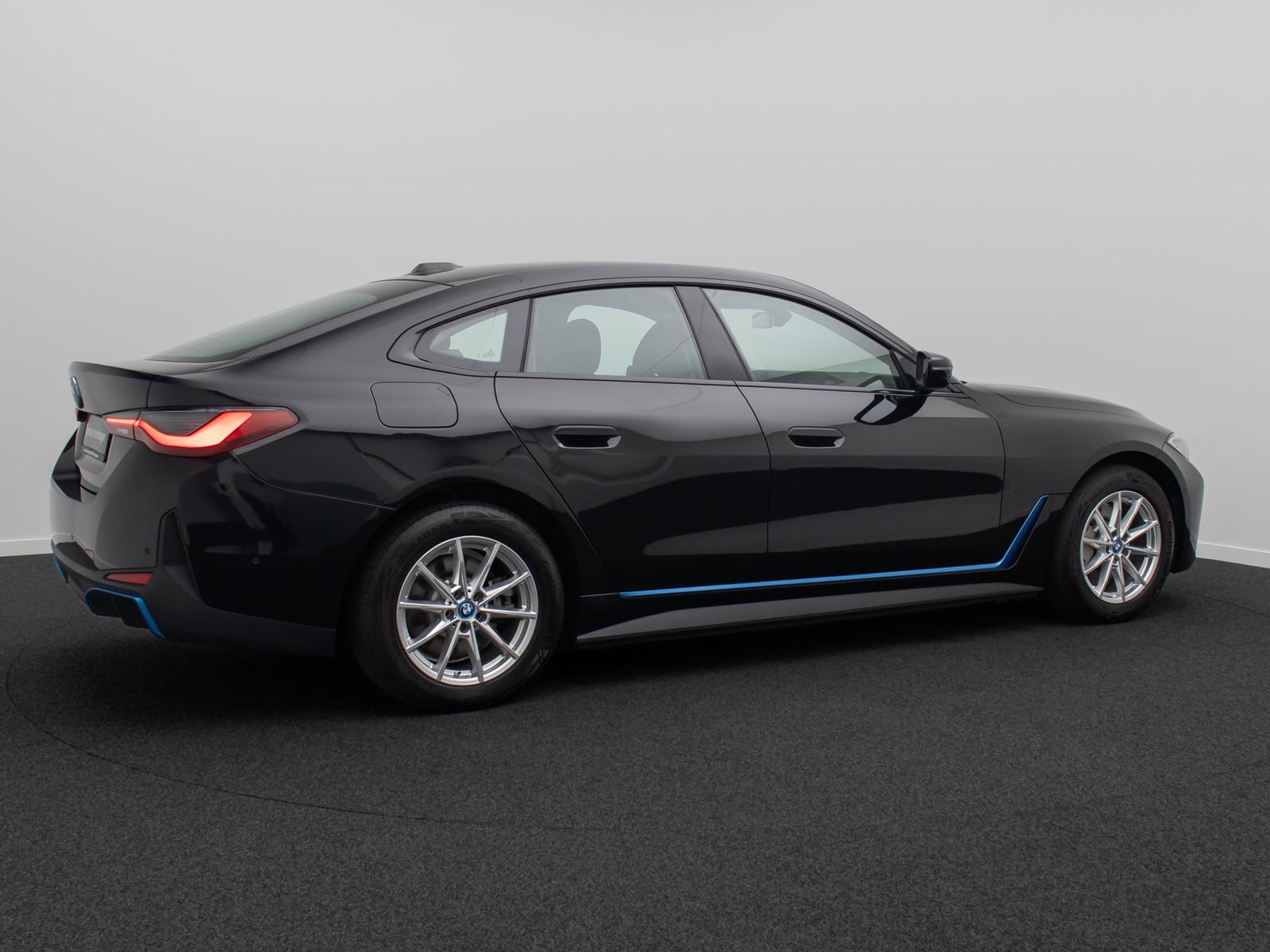 BMW i4 eD40 GC HiFi Kamera DAB Widscreen Sportsitze, миниатюра 6