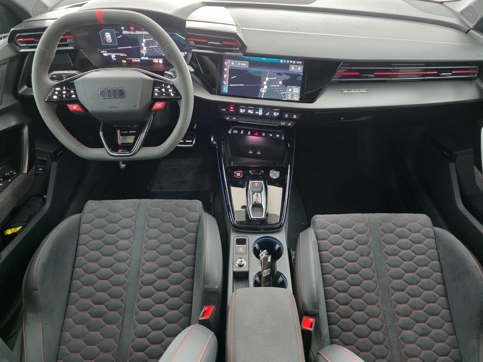 Audi RS3 Sportback 2.5 294 kW TFSI quattro*Pano foto 25