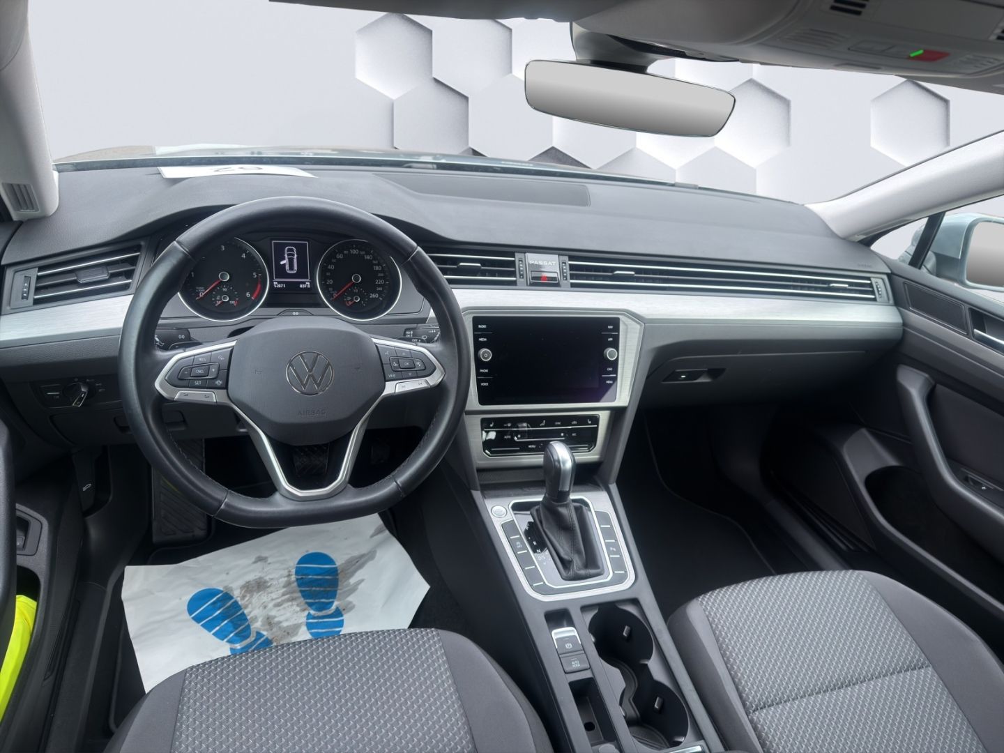 Passat Conceptline 2.0 TDI110kW DSG LED GJR Rück