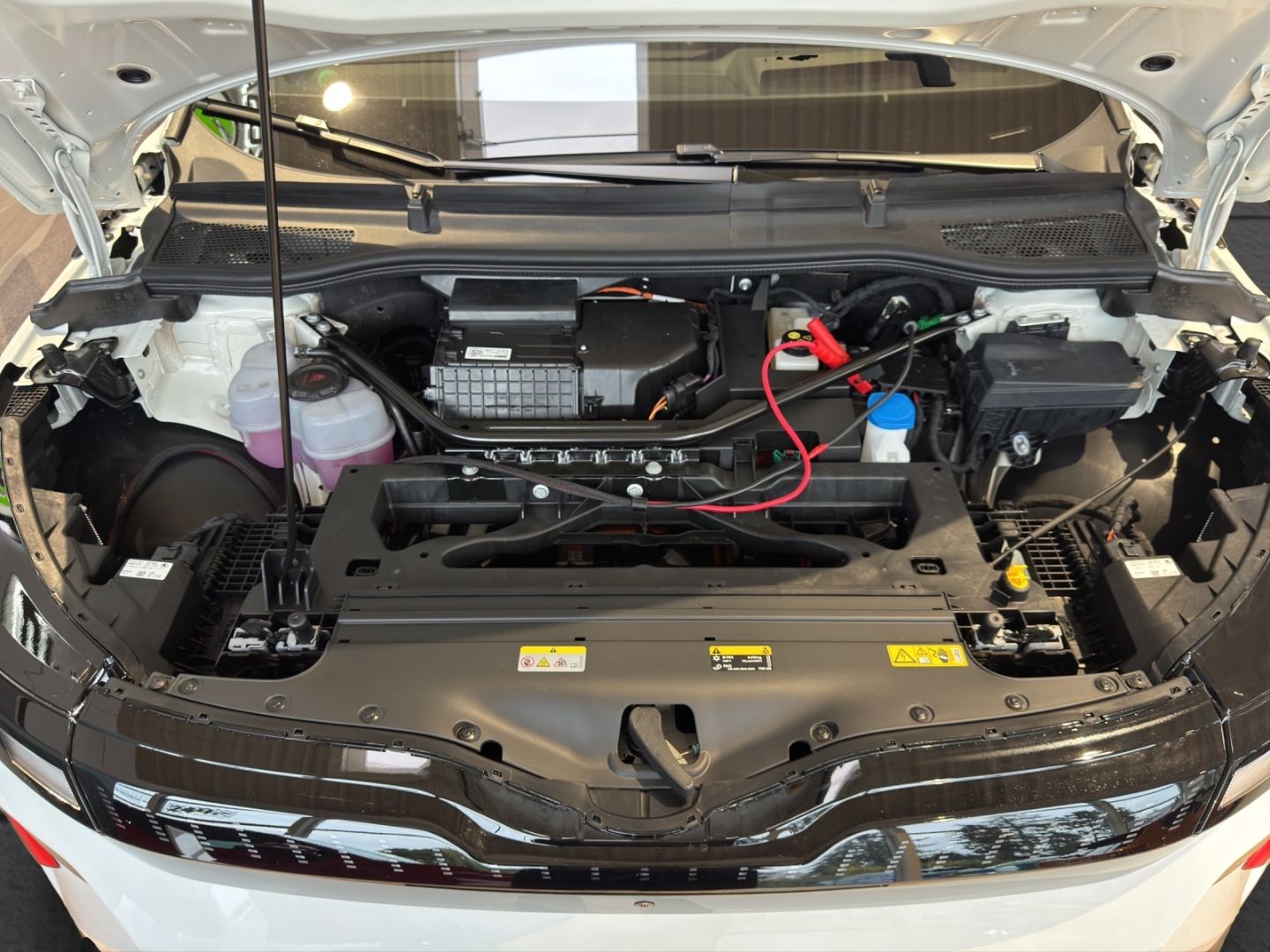 Elroq RS Lounge Sportpaket HUD AD Navi Digitales