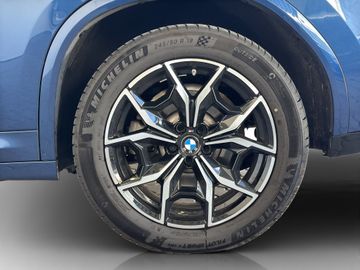 BMW X4 - 10