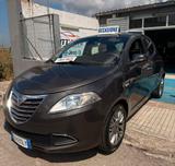 Lancia Ypsilon 1.2 69 CV 5 porte S&S Platinum - Lancia aus 2012