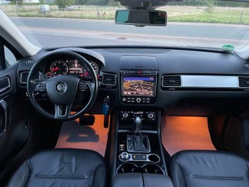 Volkswagen Touareg - 10