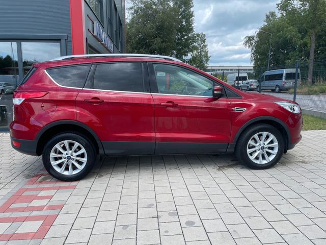 Fahrzeugabbildung Ford Kuga Titanium(Tüv&Insp.neu/1 Hand)