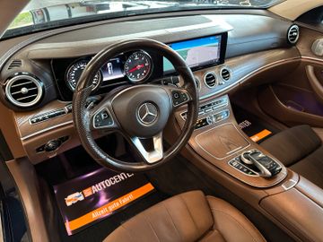 Mercedes-Benz E 350 *BURMESTER*KEYLES*PANO*AHK*ACC*StandHZ*