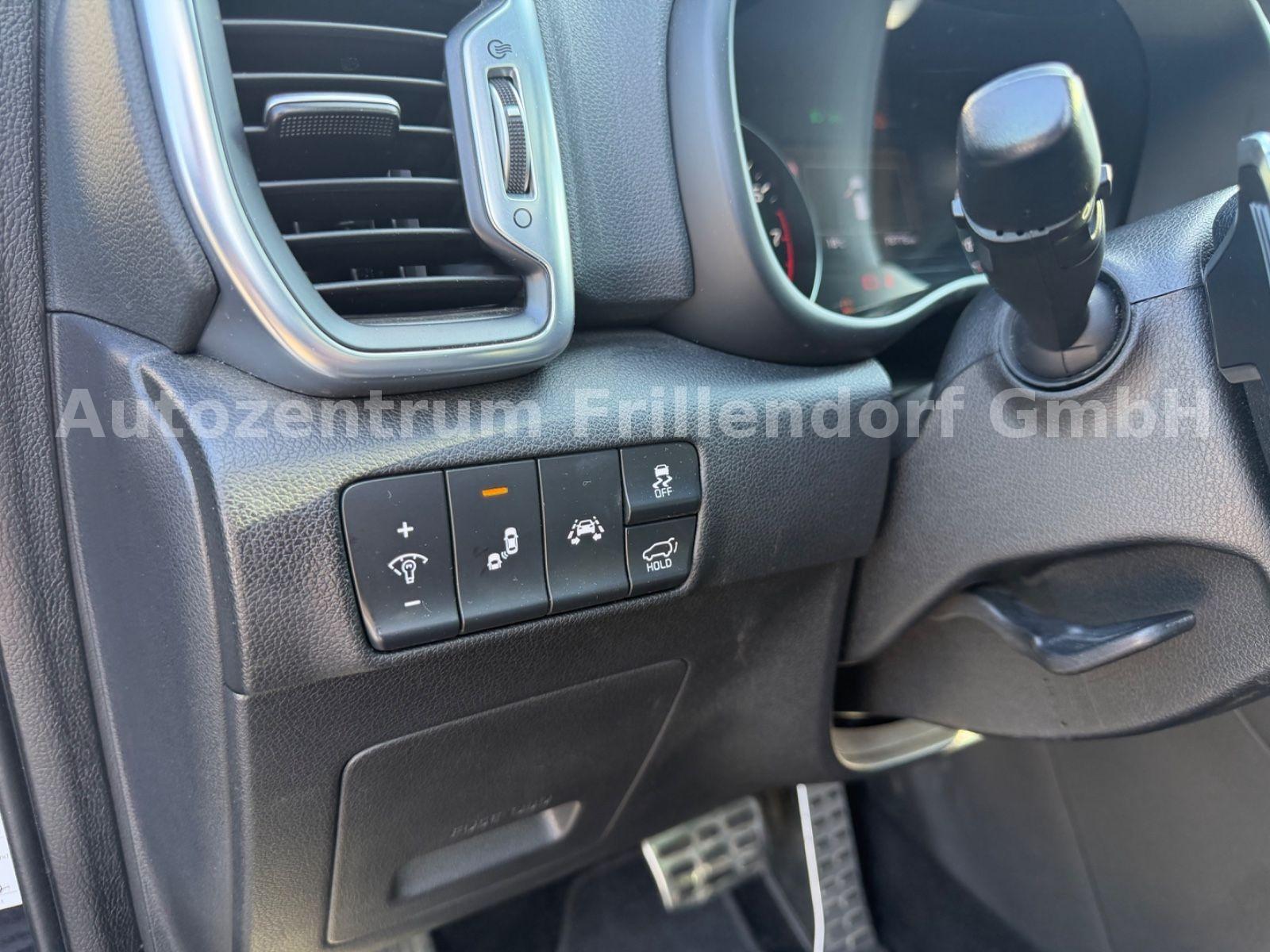 Kia Sportage GT-Line 4WD AUTOMATIK/NAVI/XENON/PANO!!