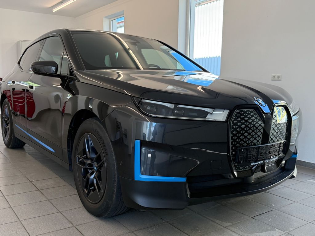 2023 BMW iX