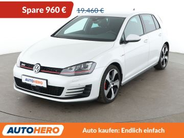 Volkswagen Golf - 1