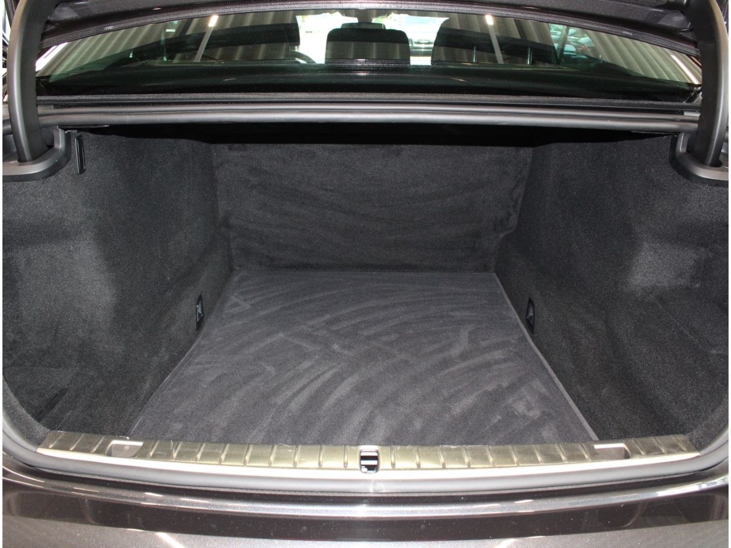 Fahrzeugabbildung BMW 740 d xDrive Laserlicht Standhzg.*HUD*Laser