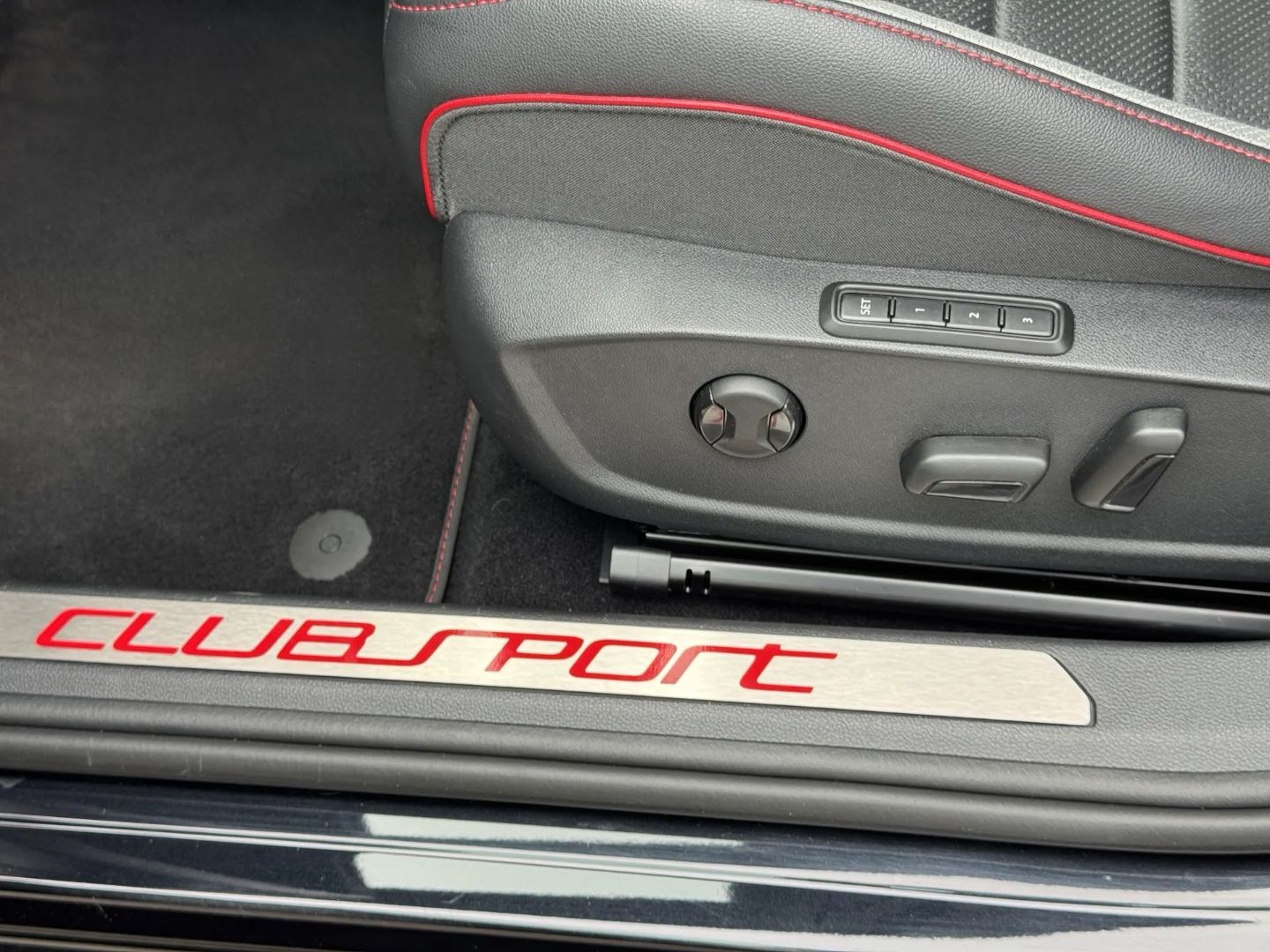 Golf VIII GTI Clubsport 2.0 TSI *MATRIX*LEDER*
