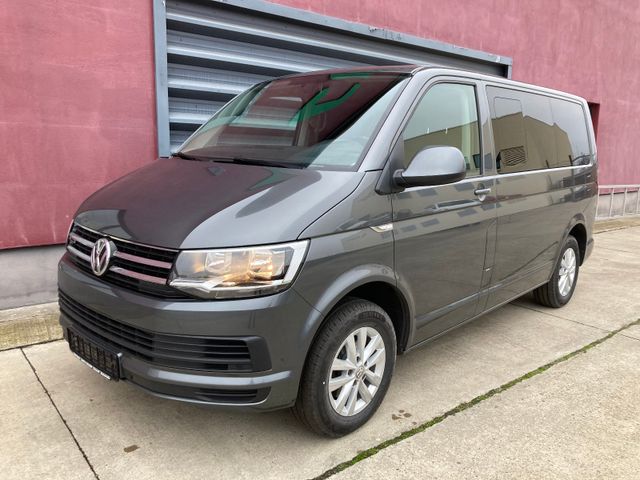 Volkswagen T6 Transporter Bus Caravelle Comfortline 4Motion