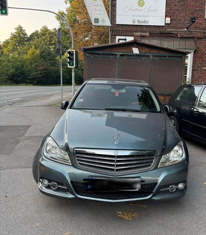 Mercedes-Benz C 200