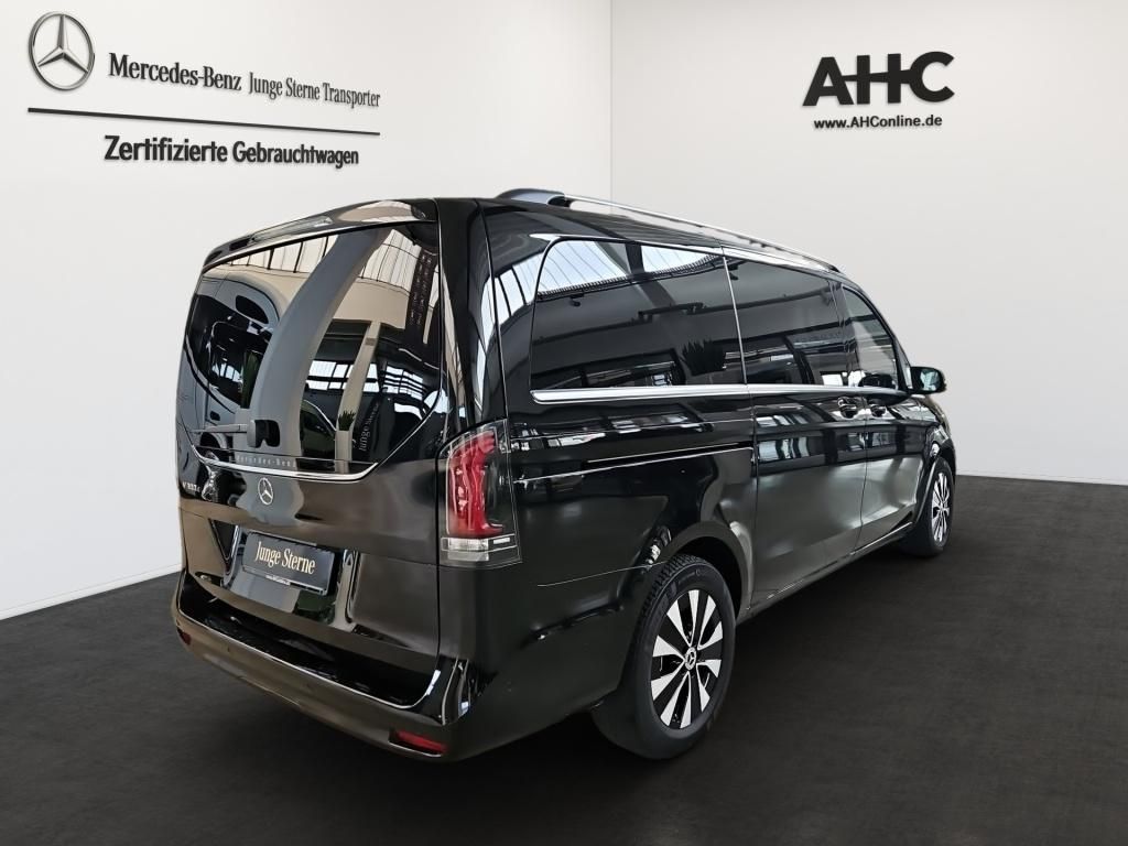 Fahrzeugabbildung Mercedes-Benz V 300 Avantgarde lang 7 Sitze STHZ DISTRONIC AHK