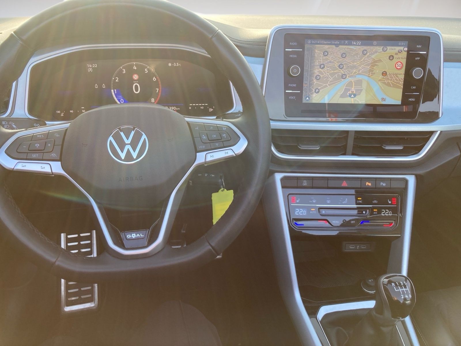 Volkswagen T-Roc - Bild 11