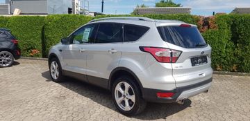 Fahrzeugabbildung Ford Kuga Titanium