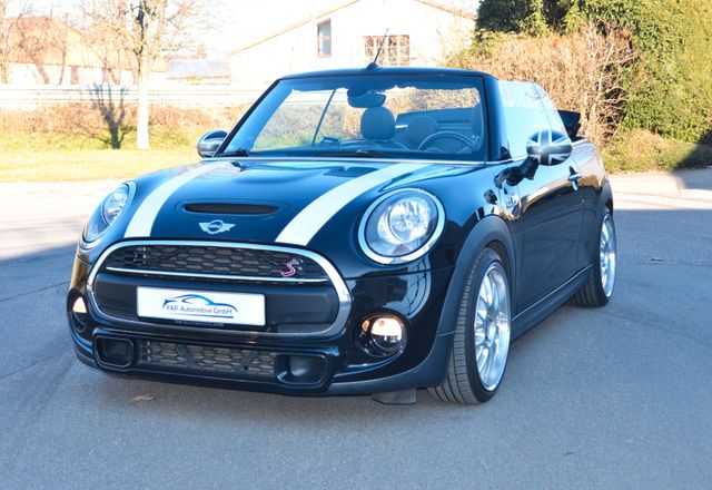 MINI Mini Cabrio Cooper S Der Sommer kommt