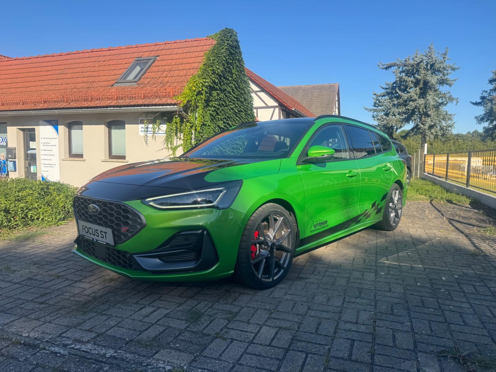 Ford Focus Turnier ST X LED PANO FGS bis 7. Jahr