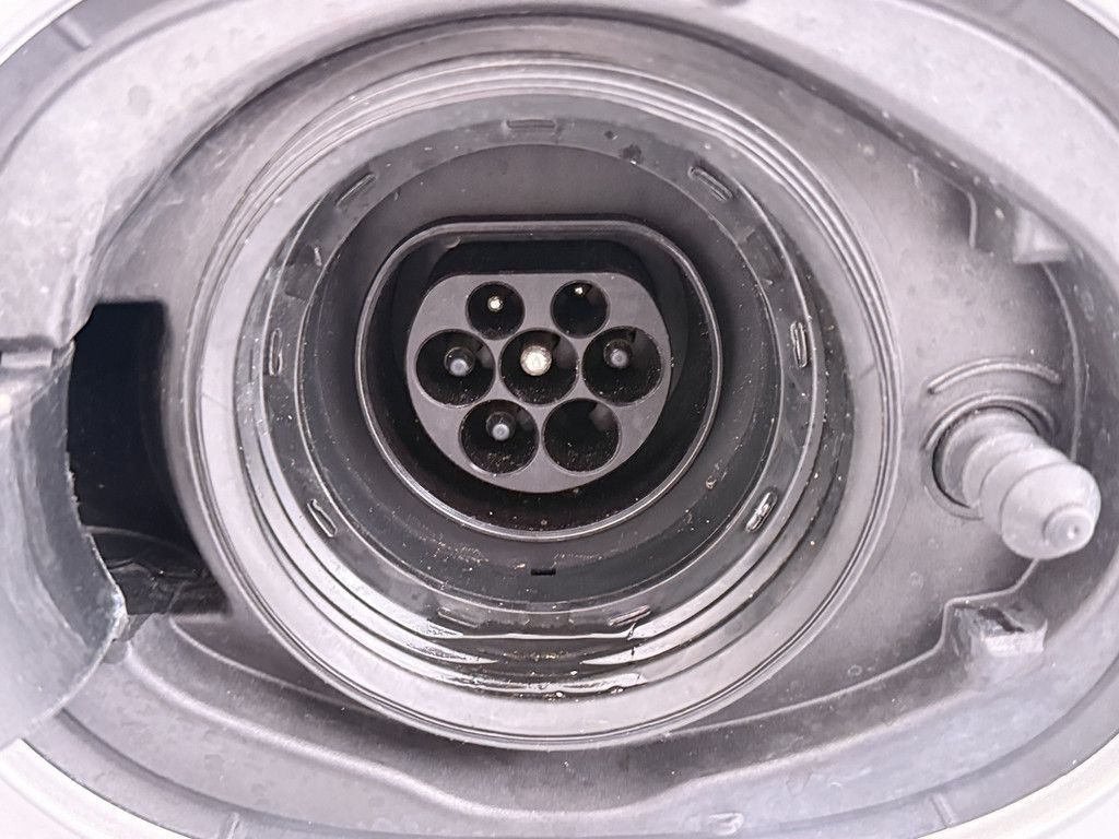 Volvo V90 T8 AWD Recharge Plug-In Hybrid Ultra Dark foto 14