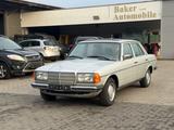 Mercedes-Benz 230 E W123 *Automatik*Schiebedach*137TKM* - Mercedes-Benz S123