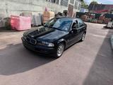 BMW e46 316i Tüv Rückfahrkamera Alufelgen - BMW 316 in Magdeburg