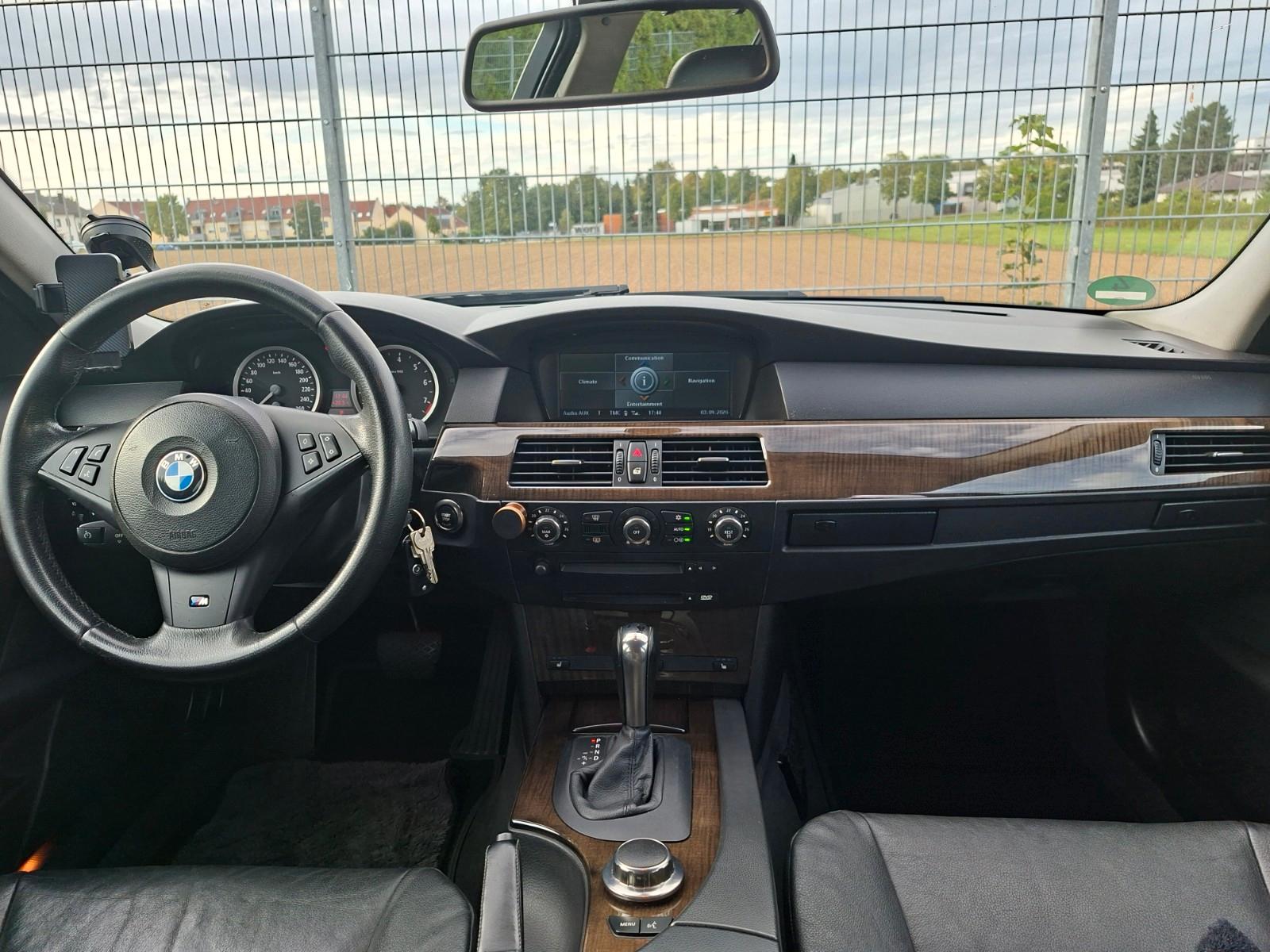 BMW 530 2006 — photo 14