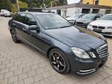Mercedes-Benz E 50 E -Klasse Lim. E 500 - Mercedes-Benz E-Klasse mit LPG-Antrieb: Automatik
