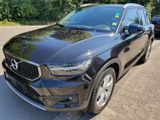 Volvo XC 40 XC40 Momentum AWD - Volvo: X40