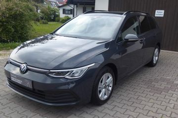 Volkswagen Golf - 1