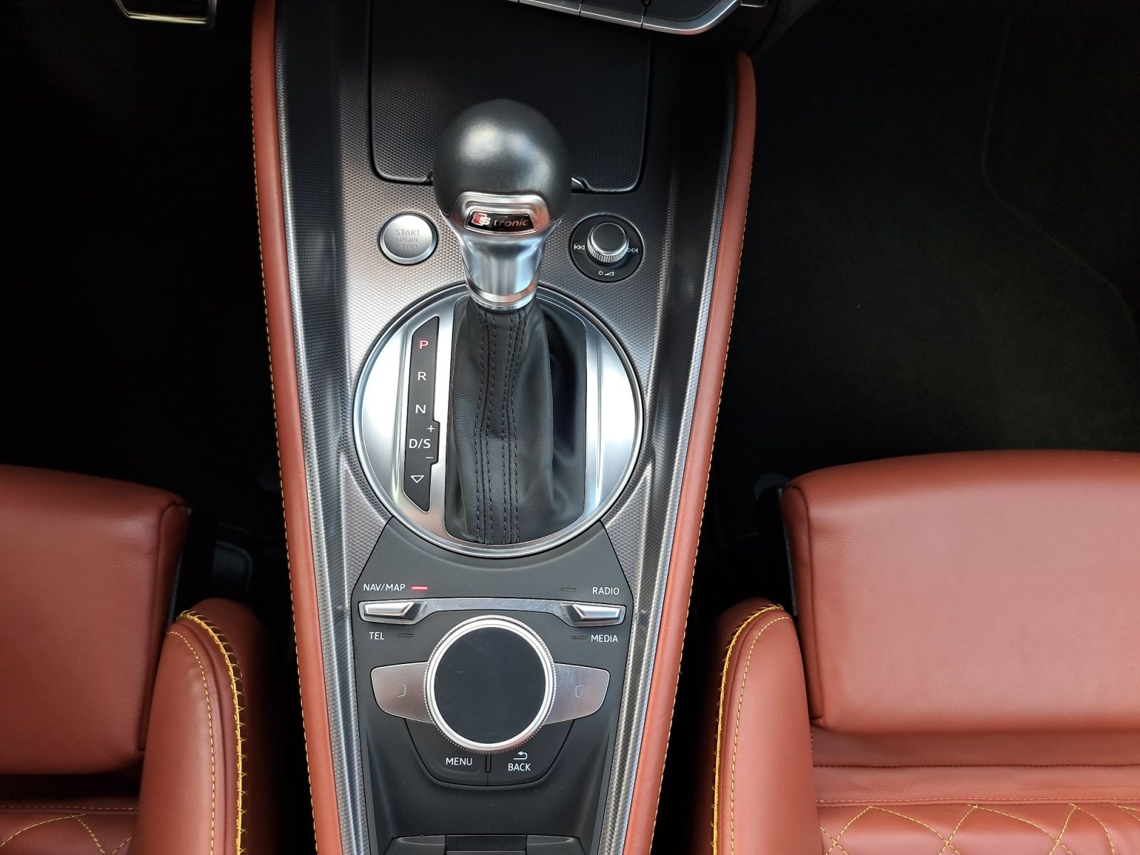 Audi TT - Bild 11