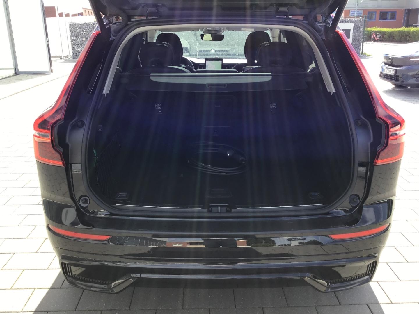 Volvo XC60 T8 Ultra Dark AWD PanoDach Cam Stdhzg.
