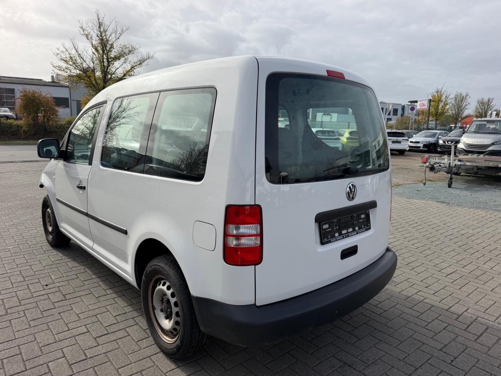 Volkswagen Caddy 2014 — photo 10