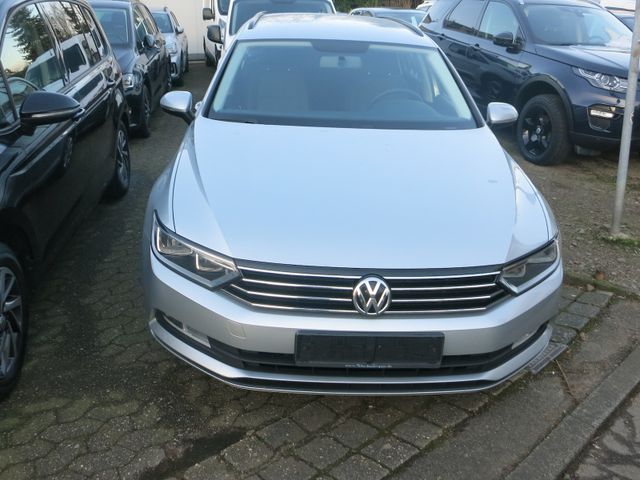 Volkswagen Passat Variant DSG,Navi,1.Hand