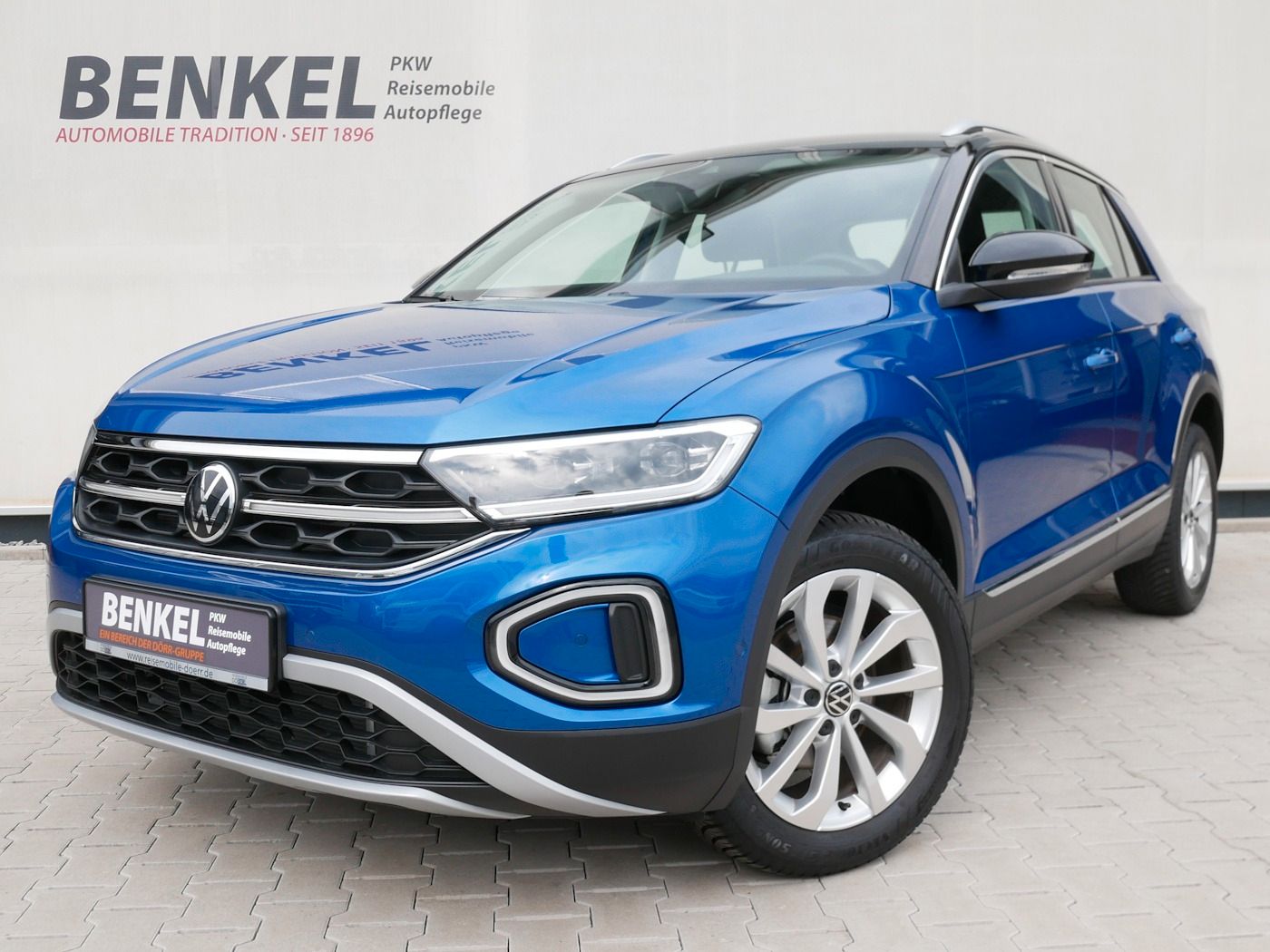 Fahrzeugabbildung Volkswagen T-Roc 1.5 Style NEU43T Standhz MATRIX ACC Kamera