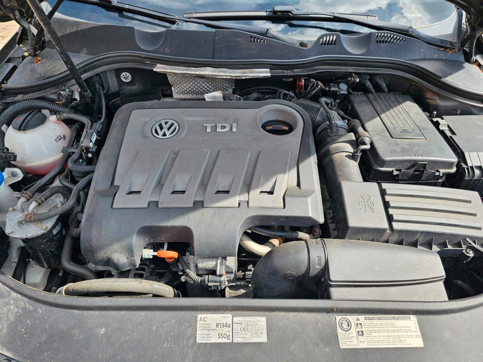 Volkswagen Passat Alltrack 2012 — photo 29