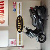 Yamaha X-Max 400 - 2016 - YAMAHA X MAX 400