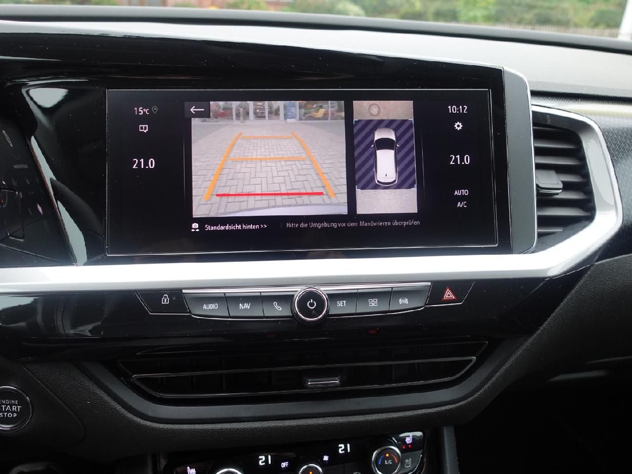 Fahrzeugabbildung Opel Grandland 1,2 Elegance Automatik