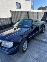 Mercedes-Benz E 320 Cabrio  - Mercedes-Benz E 320 in Frankfurt (Main)