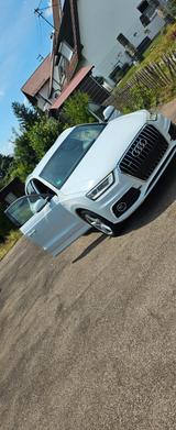 Audi Q3 2.0 TDI S tronic quattro -3x S-Line - Audi Q3 in Augsburg