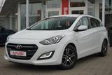 Hyundai i30cw 1.6 CRDi Automatik NAVI AAC SHZ KAMERA - Hyundai mit Diesel-Antrieb: A