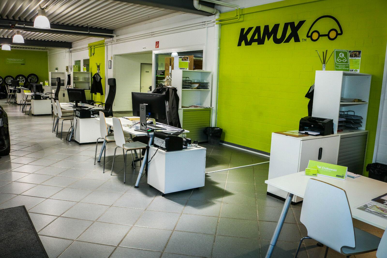showroom-image-bottom