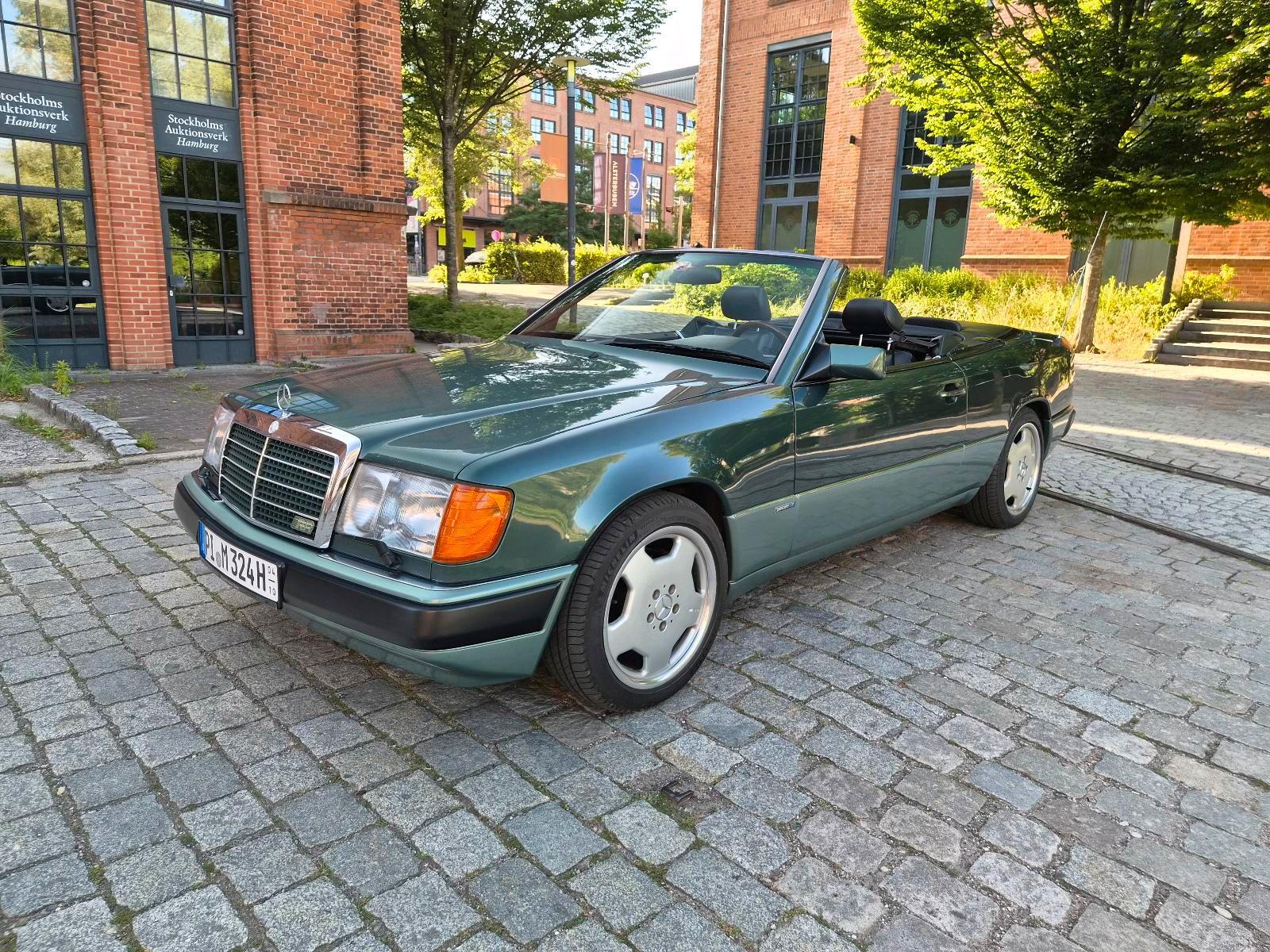 Mercedes-Benz 300