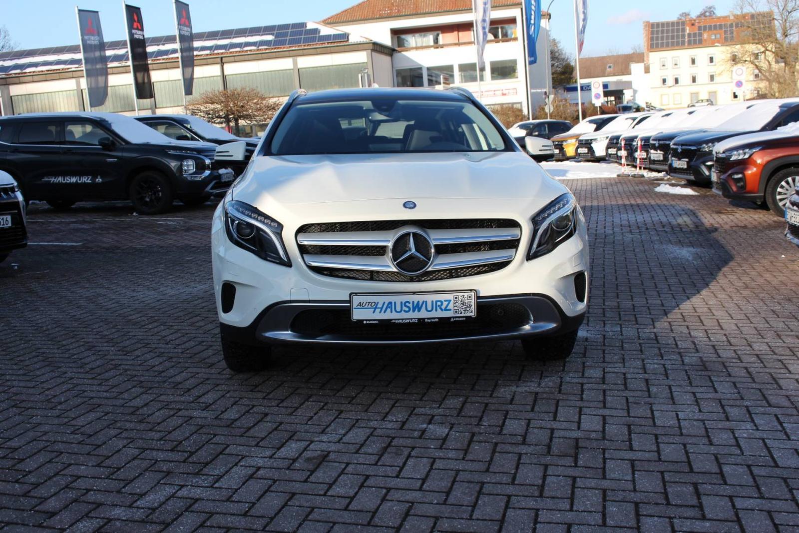 Mercedes-Benz GLB 180