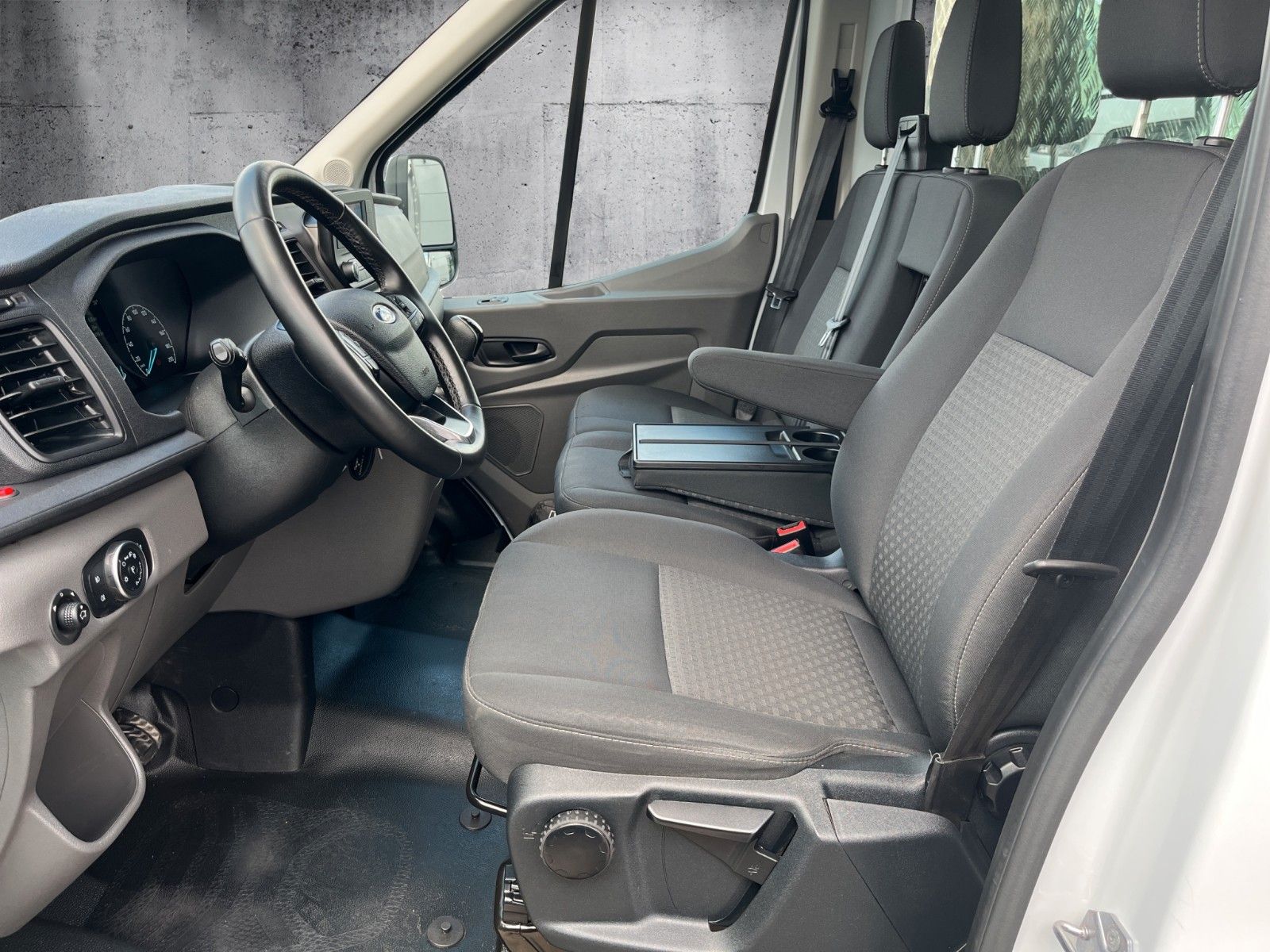 Fahrzeugabbildung Ford Transit 350 L3 Trend 3-Seiten-Kipper *FGS 5/100*