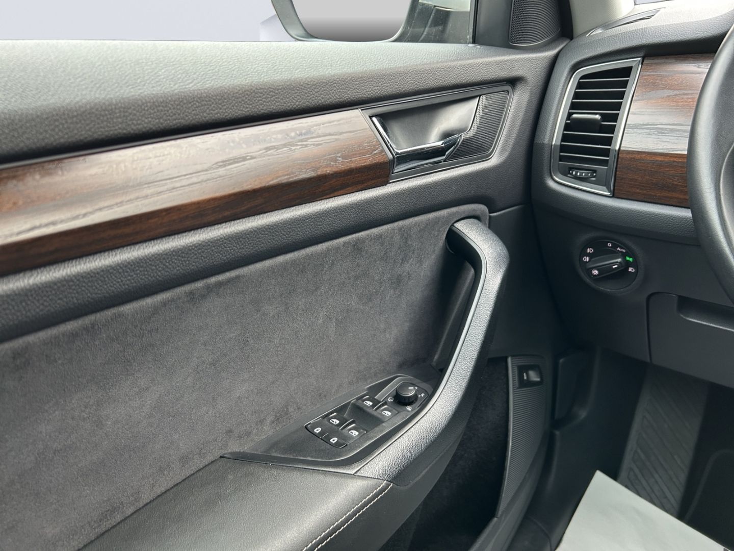 Kodiaq Scout 4x4 2.0TDI AHZV PanoDach ACC 360°Ka