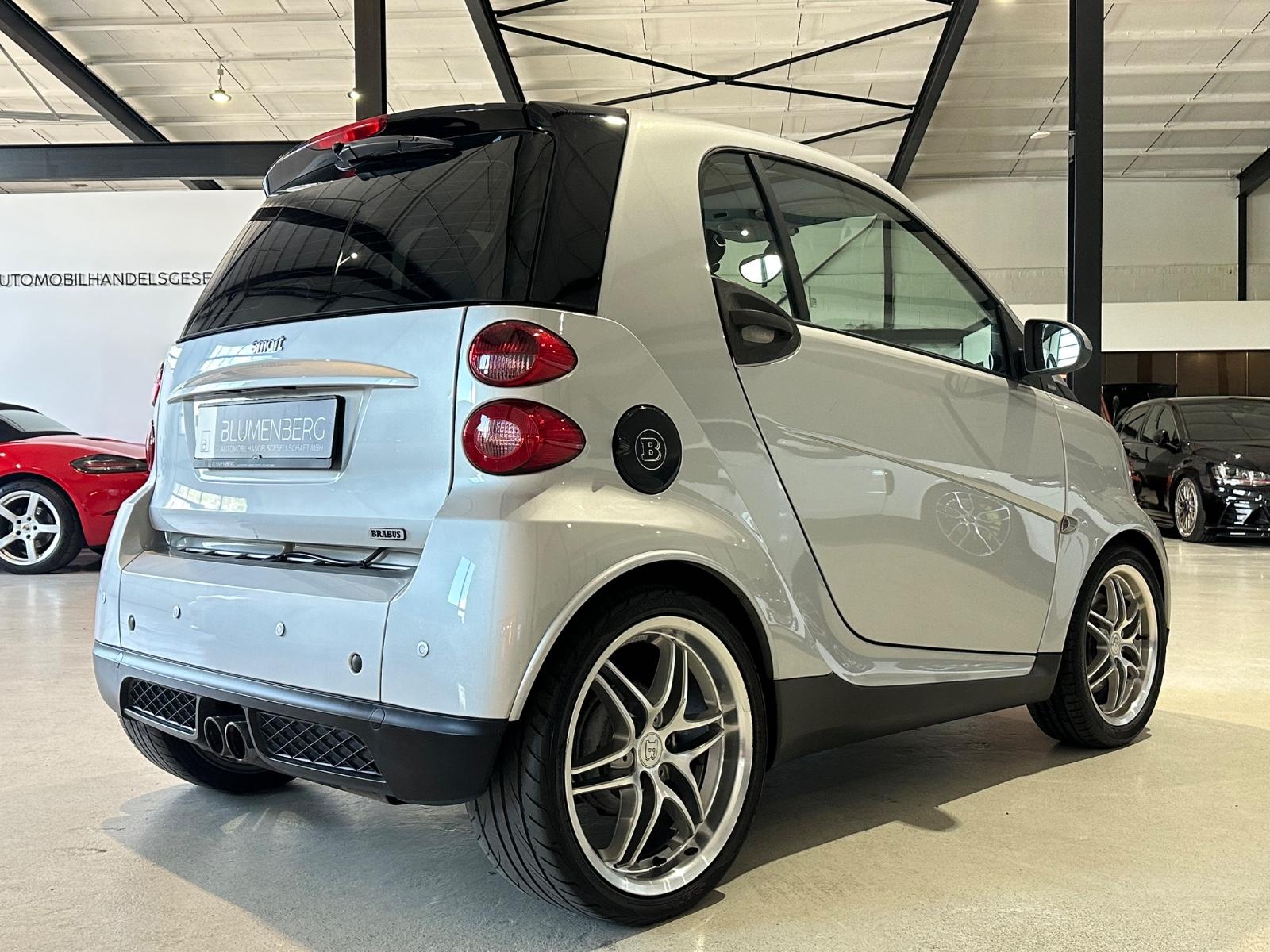 Smart ForTwo coupe Brabus *Panorama,Navi,SHZ,Tempomat*