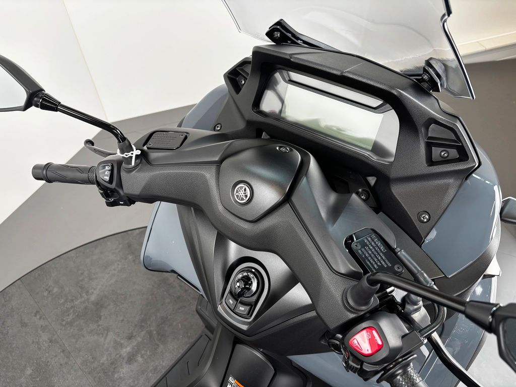 Fahrzeugabbildung Yamaha TRICITY 300 *TOP-ZUSTAND *1. HAND *SERVICE NEU