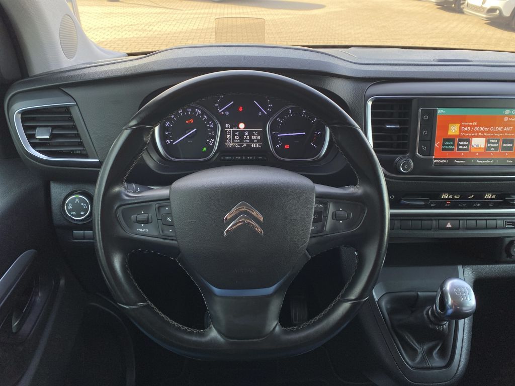 Fahrzeugabbildung Citroën Spacetourer M 2.0 BlueHDi 150 Rip Curl *8-Sitzer