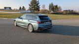 BMW 320d Touring Advantage -Standh; Laser; HUD; 360° - BMW: Grün